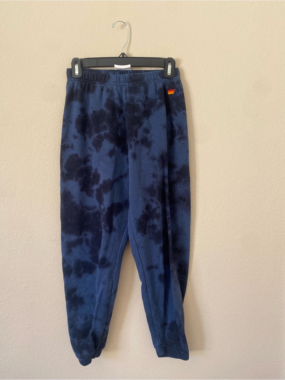 Aviator nation women’s size XS blue tye dye sweats